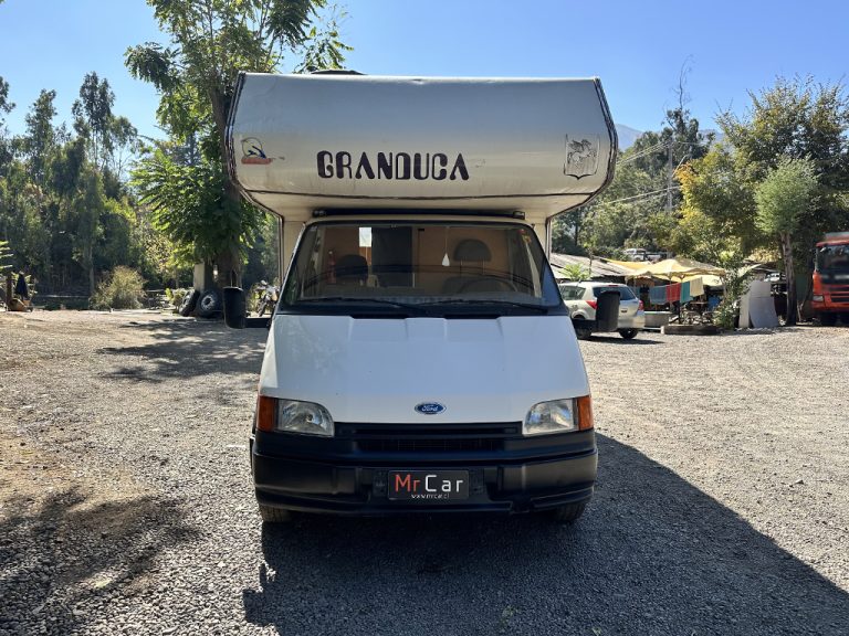 Ford Transit Granduca 560