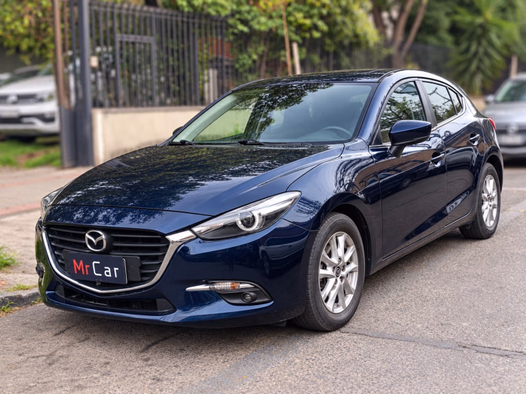 Mazda 3 — foto 2 de 19