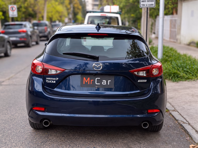 Mazda 3 — foto 5 de 19