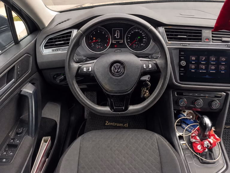 Volkswagen Tiguan Tsi At Comfortline — foto 11 de 18