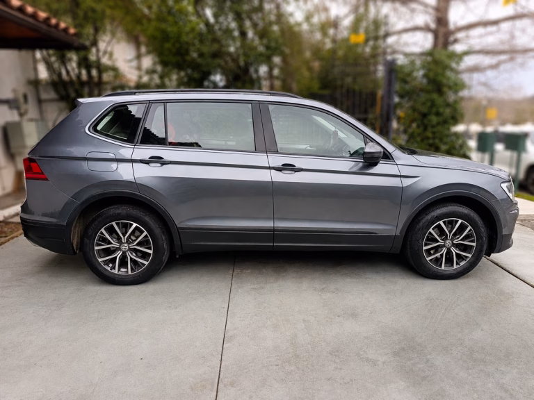 Volkswagen Tiguan Tsi At Comfortline — foto 3 de 18
