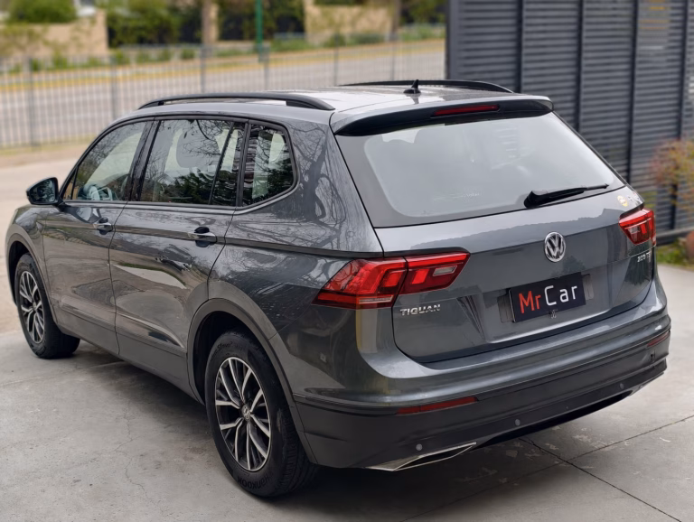 Volkswagen Tiguan Tsi At Comfortline — foto 8 de 18