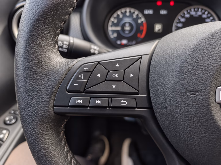 Nissan Kicks — foto 13 de 18