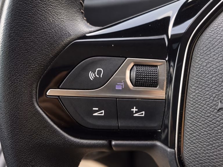 Peugeot Rifter Bluehdi 130 — foto 4 de 6