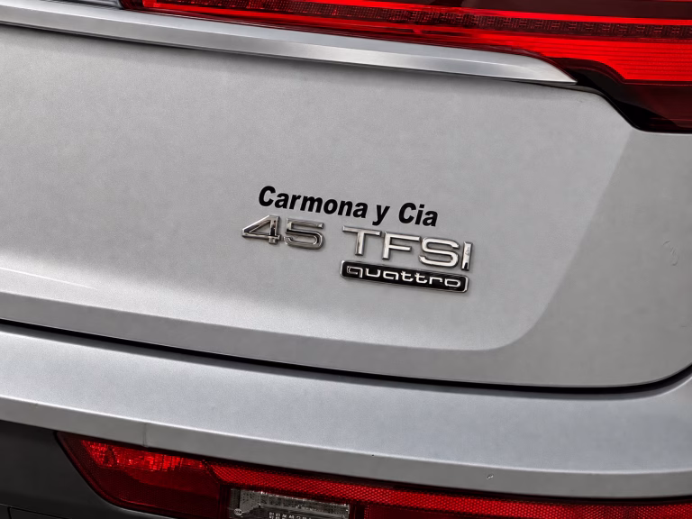 Audi Q5 — foto 7 de 14