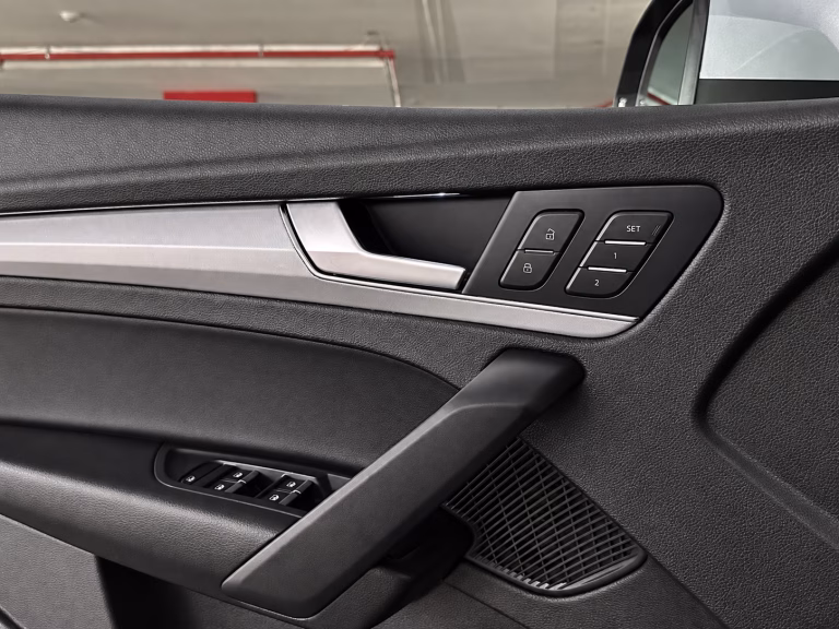 Audi Q5 — foto 8 de 14