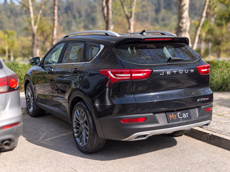 Jetour X70 Std — foto 4 de 18