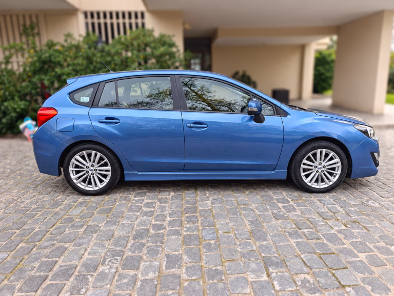 Subaru Impreza Sport — foto 3 de 19