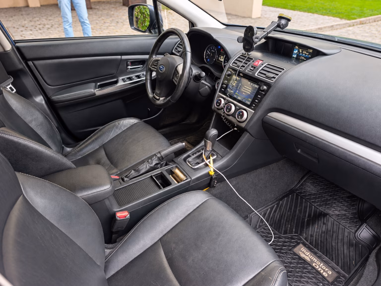 Subaru Impreza Sport — foto 12 de 19