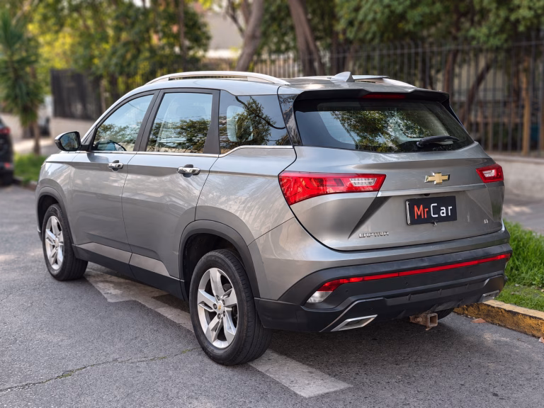 Chevrolet Captiva Lp — foto 3 de 19