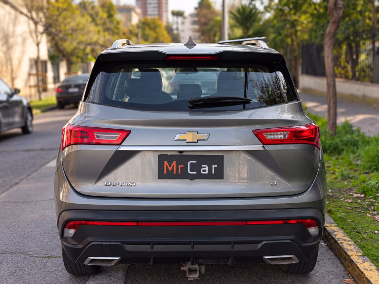 Chevrolet Captiva Lp — foto 4 de 19