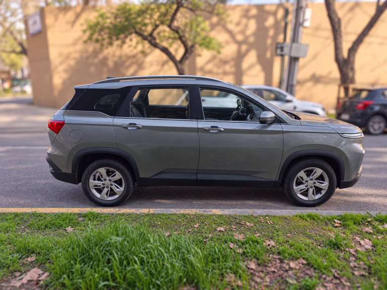 Chevrolet Captiva Lp — foto 9 de 19
