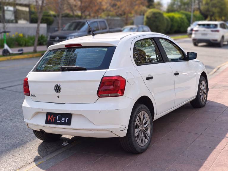 Volkswagen Gol Trendline — foto 11 de 15