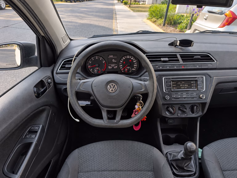 Volkswagen Gol Trendline — foto 12 de 15