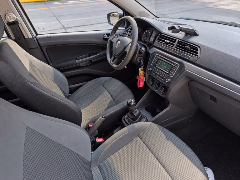 Volkswagen Gol Trendline — foto 13 de 15