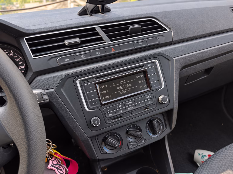 Volkswagen Gol Trendline — foto 14 de 15