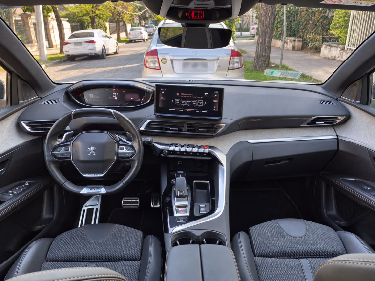Peugeot 5008 Gt Bluehdi 4×2 — foto 8 de 20