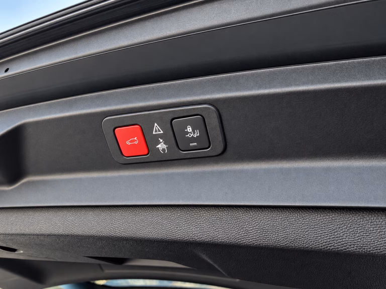 Peugeot 5008 Gt Bluehdi 4×2 — foto 12 de 20