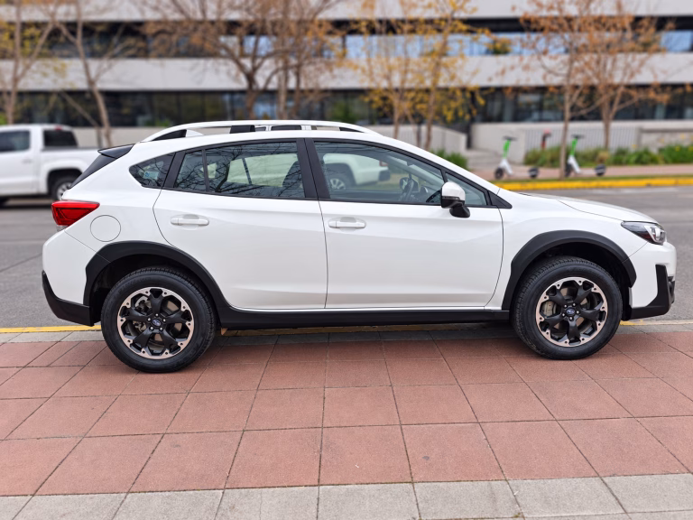 Subaru Xv — foto 3 de 17