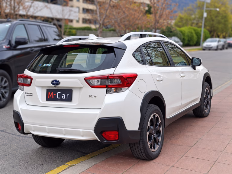 Subaru Xv — foto 4 de 17
