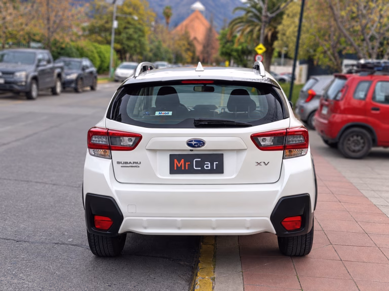 Subaru Xv — foto 5 de 17