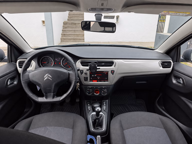 Citroën C-Elysée — foto 10 de 15
