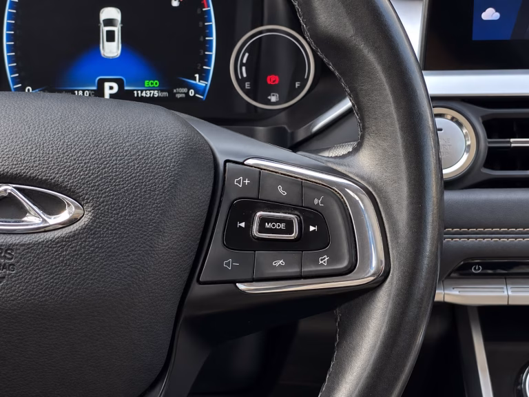 Chery Tiggo 8 — foto 13 de 15