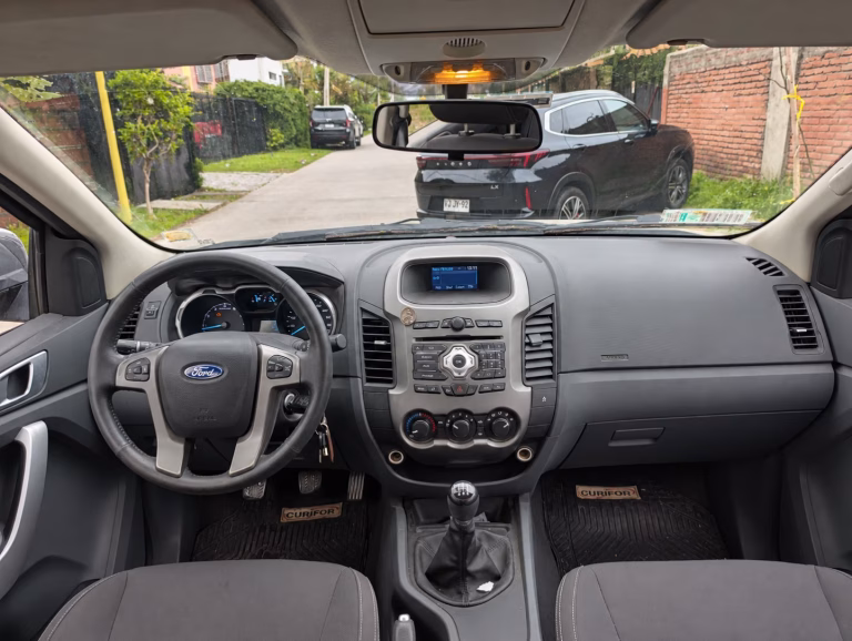 Ford Ranger Xlt — foto 11 de 19