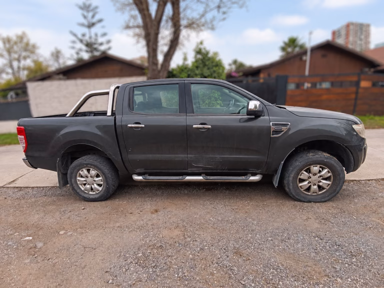 Ford Ranger Xlt — foto 7 de 19