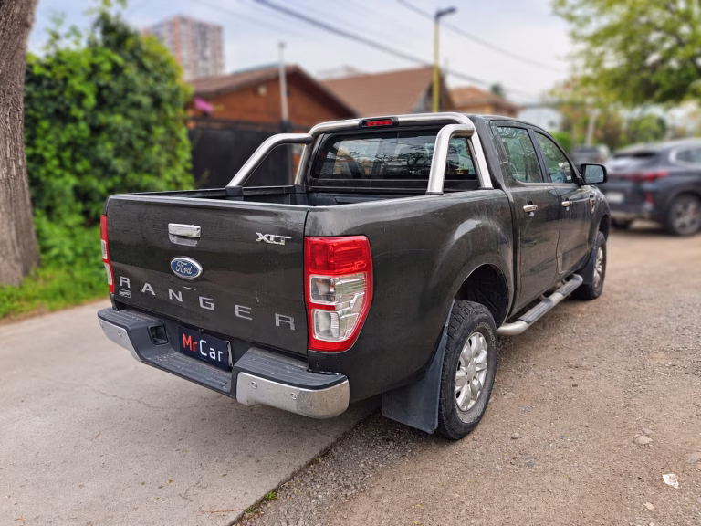 Ford Ranger Xlt — foto 8 de 19