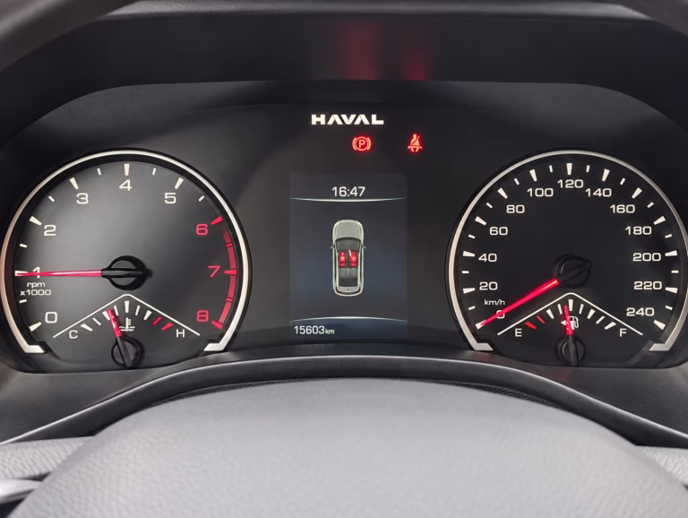 Great Wall Haval Jolion — foto 17 de 17