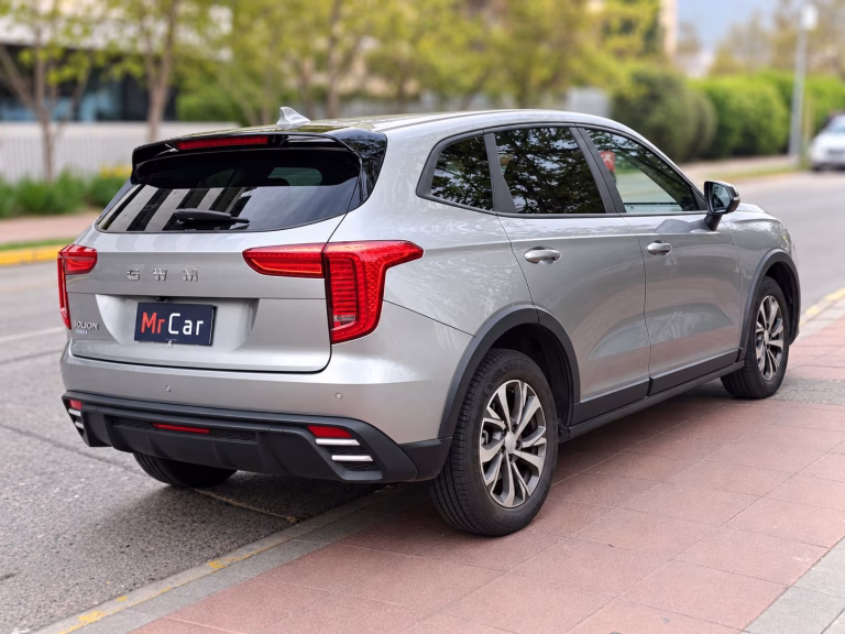 Great Wall Haval Jolion — foto 4 de 17