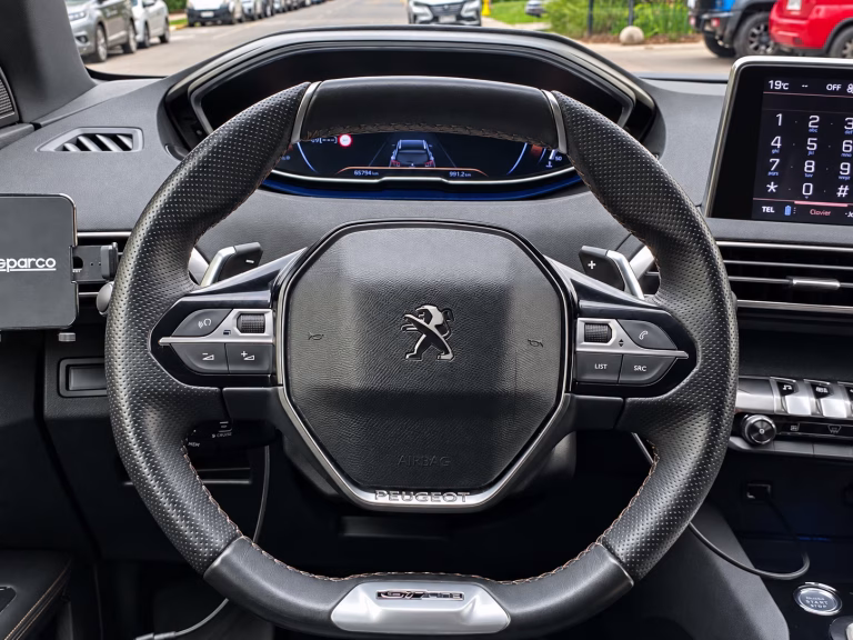 Peugeot 3008 Gt Line Puretech — foto 12 de 16