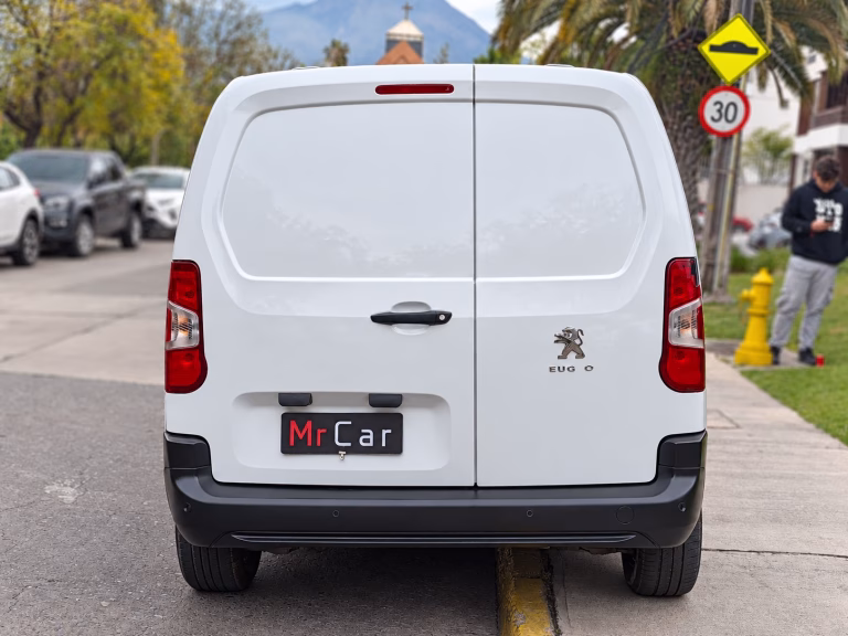 Peugeot Partner L1 — foto 5 de 14