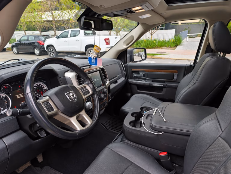 RAM 1500 — foto 9 de 19