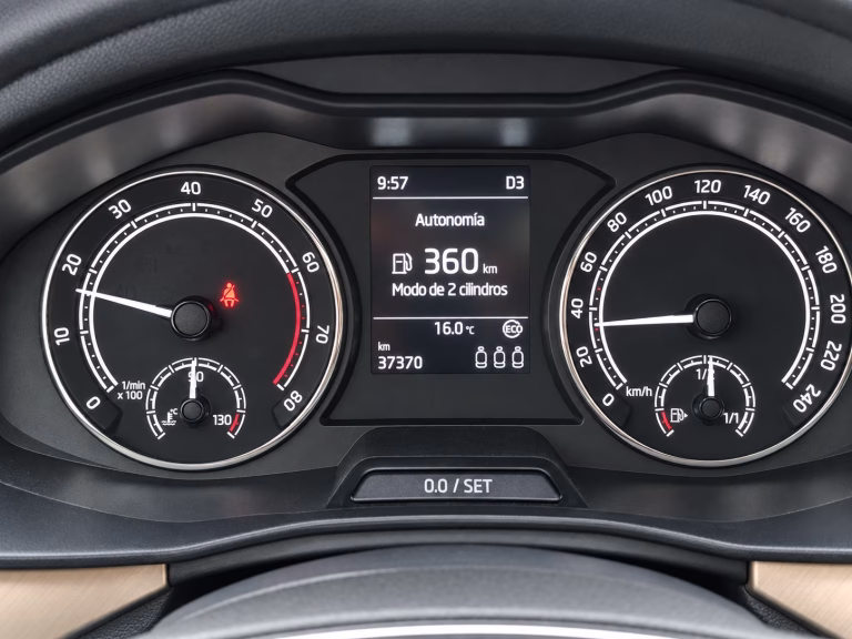 Škoda Kamiq — foto 19 de 19