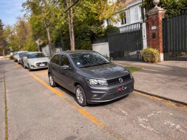 Volkswagen Gol Highline — foto 2 de 20