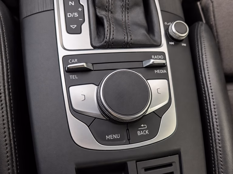 Audi A3 — foto 16 de 20