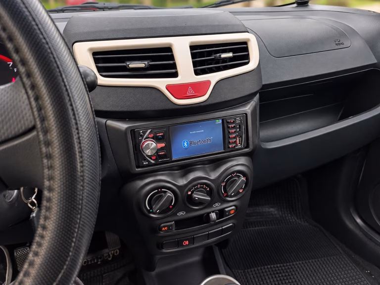 Chery Iq — foto 13 de 14