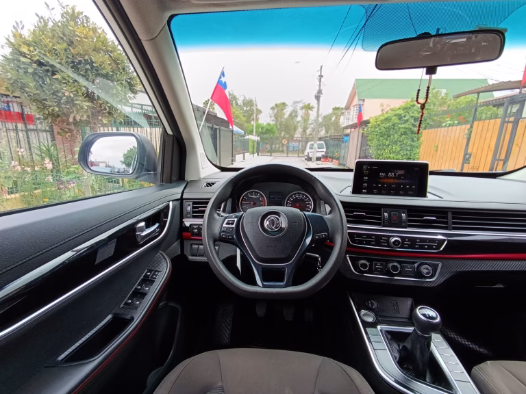 Dongfeng Joyear Sx6 — foto 3 de 7
