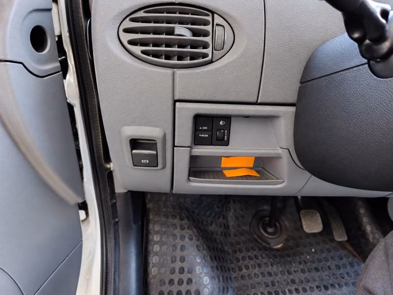 Maxus Ev80 Cargo Van — foto 1 de 2