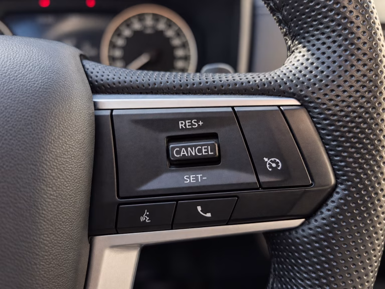 Mitsubishi Outlander — foto 14 de 20