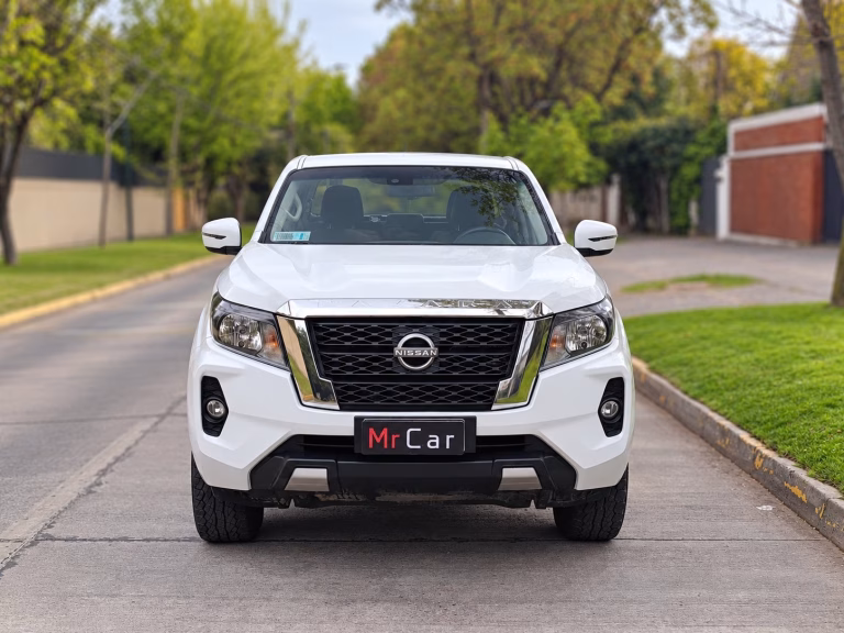 Nissan Navara XE