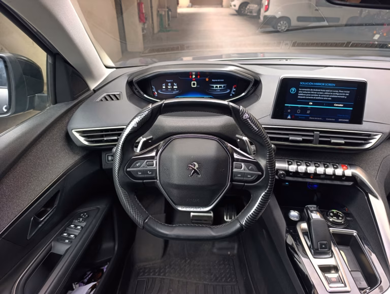 Peugeot 3008 Allure — foto 2 de 2
