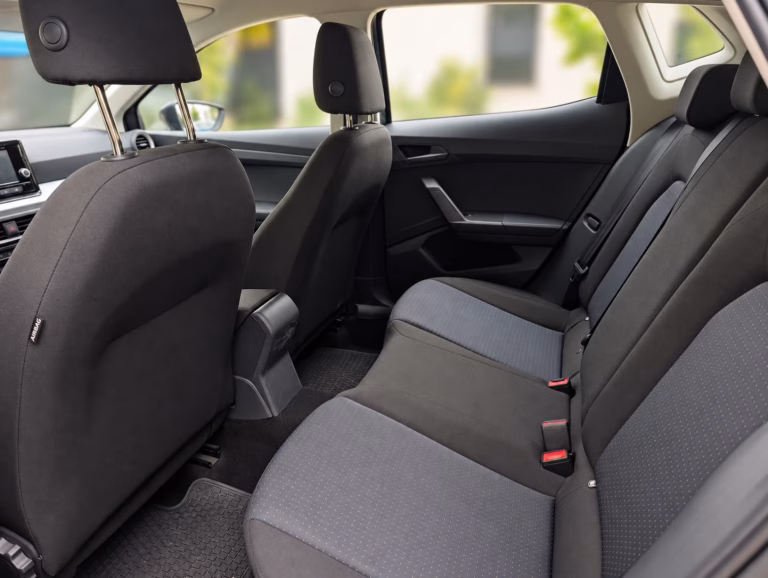 SEAT Ibiza Style — foto 17 de 18
