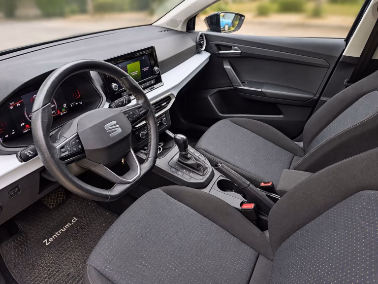 SEAT Ibiza Style — foto 9 de 18