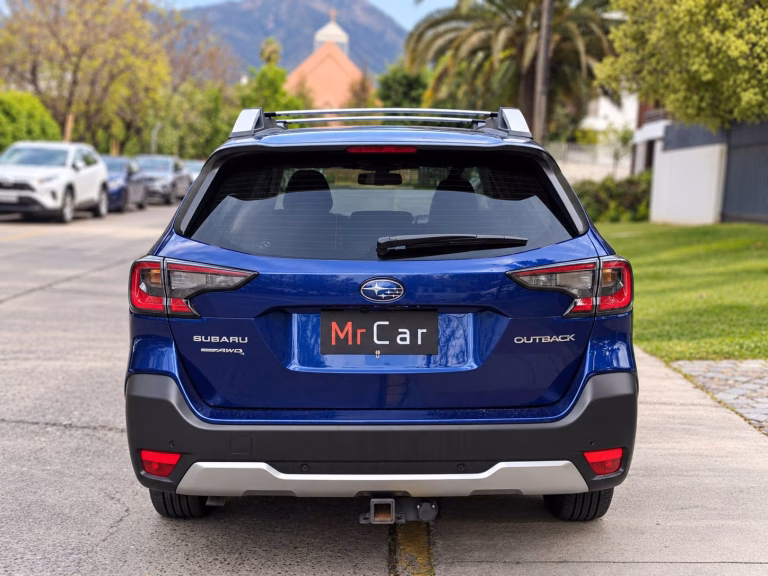 Subaru Outback Touring — foto 5 de 19