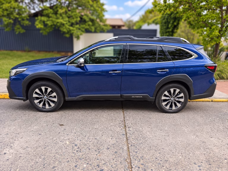 Subaru Outback Touring — foto 7 de 19