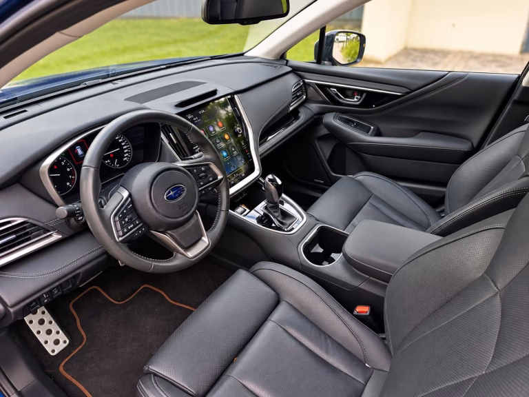 Subaru Outback Touring — foto 8 de 19