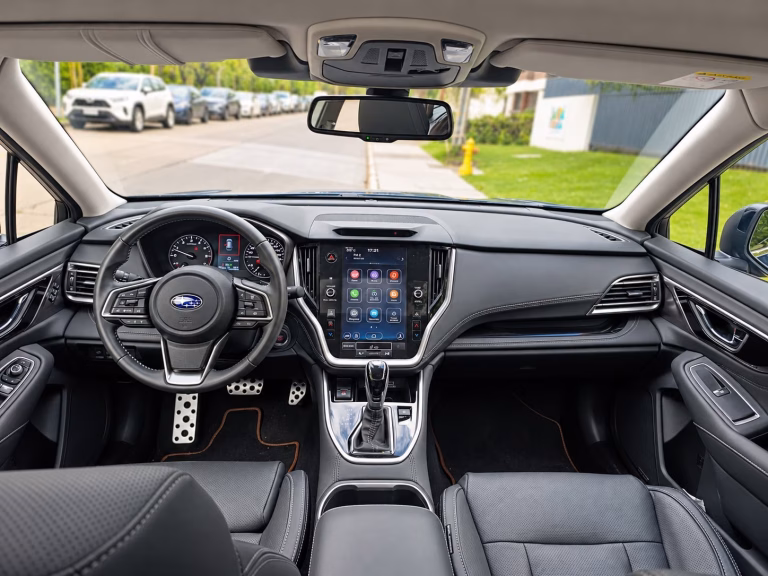 Subaru Outback Touring — foto 9 de 19